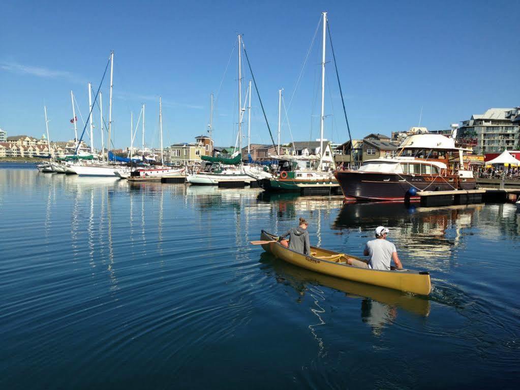 Fisherman'S Wharf Bed & Breakfast Виктория Екстериор снимка